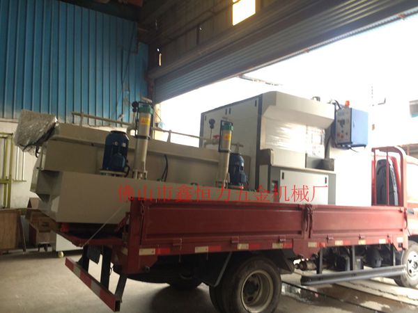 立體蝕刻機(jī)配套設(shè)備出貨！