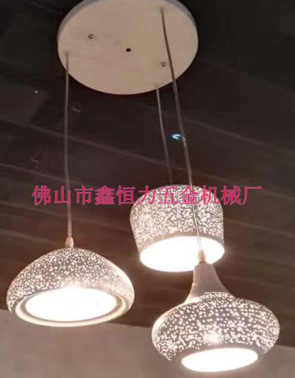 立體蝕刻機(jī)配套設(shè)備出貨！